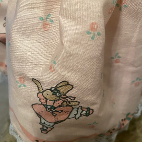 Ballerina Rabbit with Stand - Picture 5 of 11